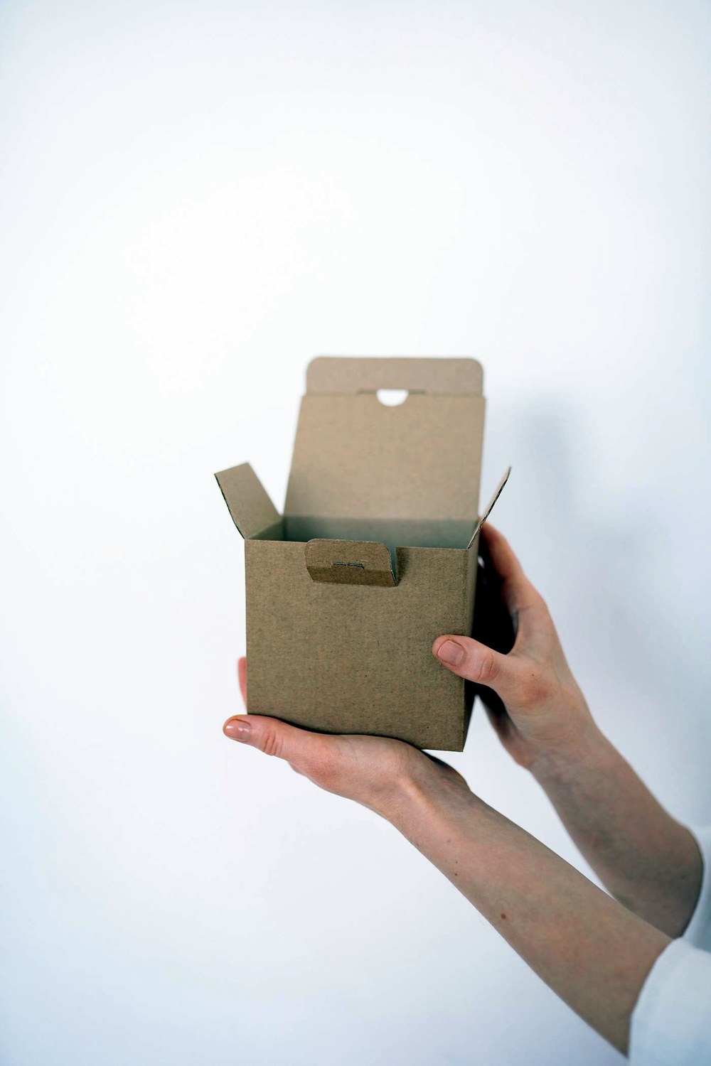 Inspecting a finished corrugated box